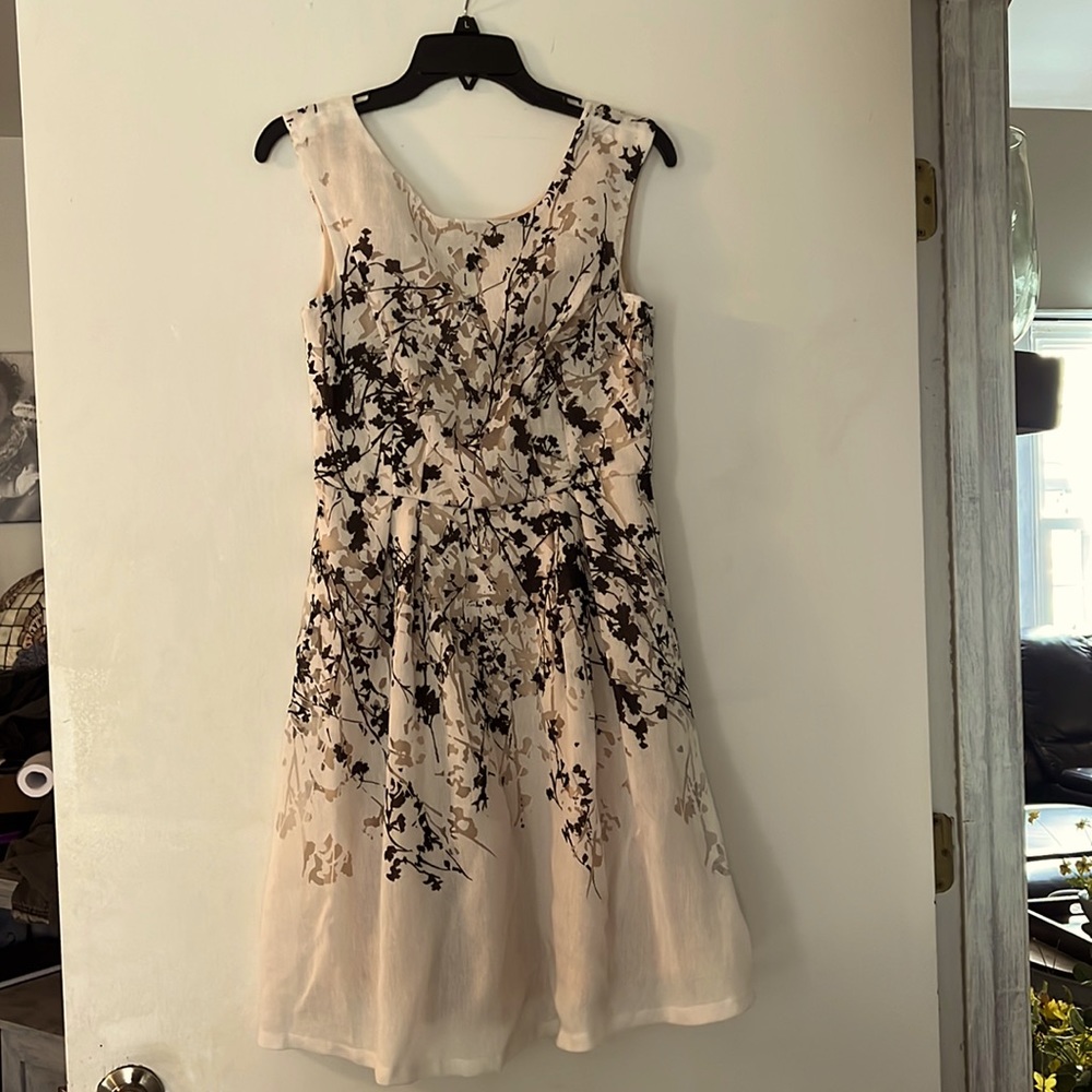 Liz Claiborne dress like new with zipped back